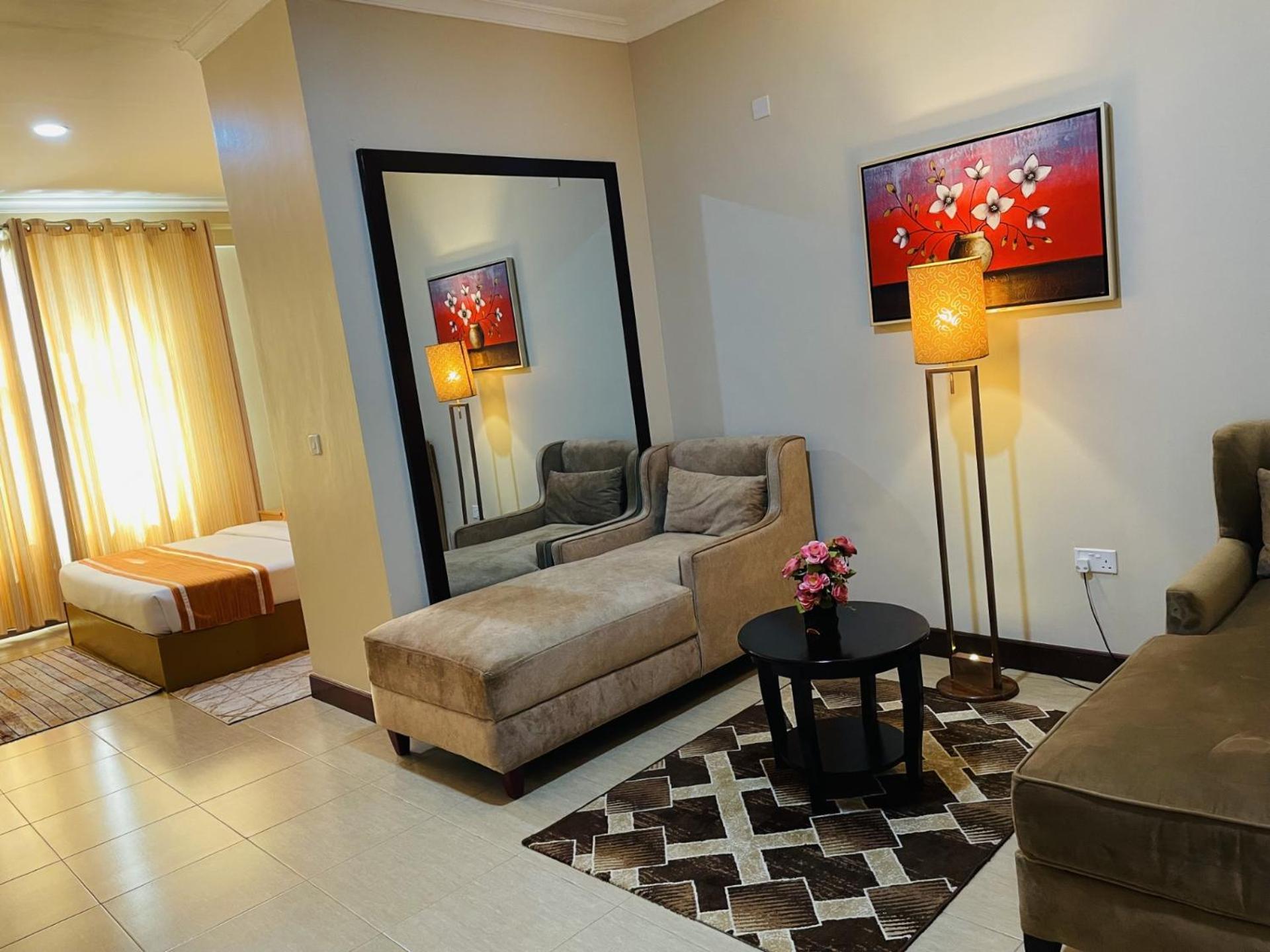 Nashera Hotels Dodoma 外观 照片