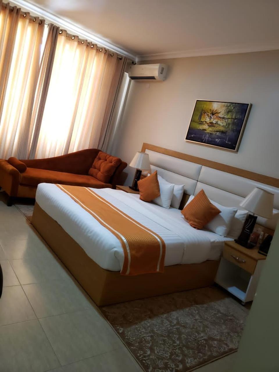 Nashera Hotels Dodoma 外观 照片